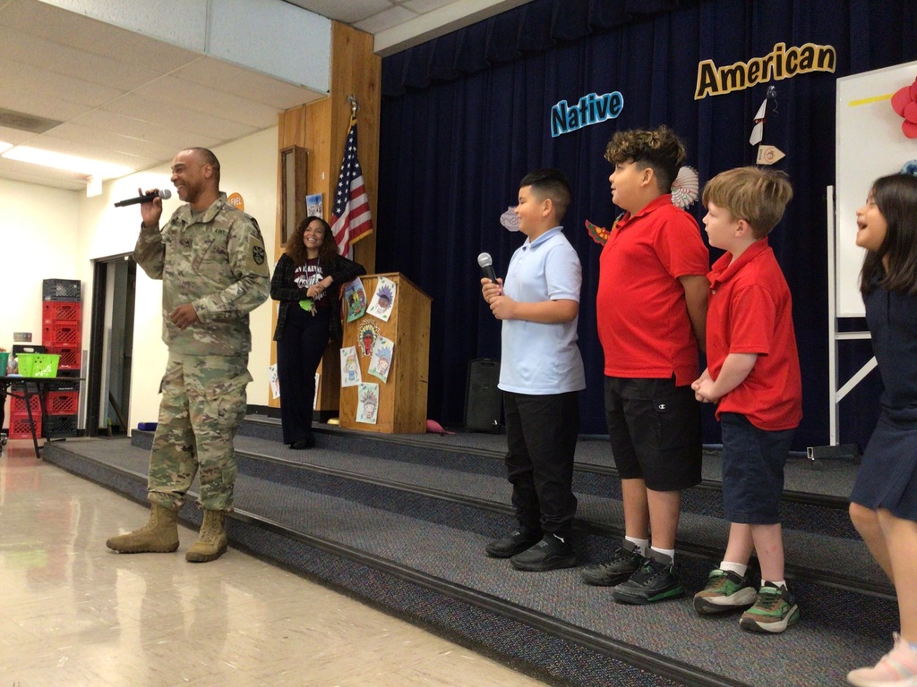 Veteran visit Kennedy students