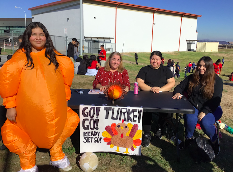 Turkey Trot Volunteers