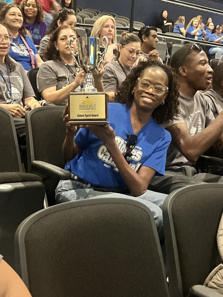 Principal Dunkley with the School Spirit Award!