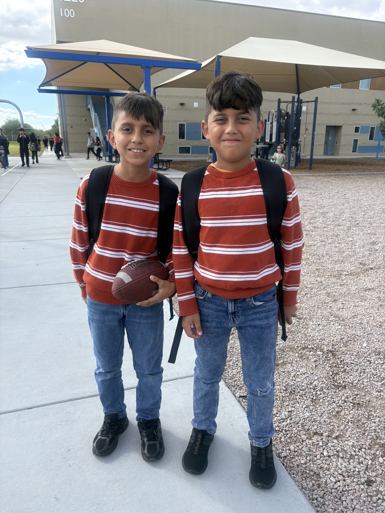 Twin day