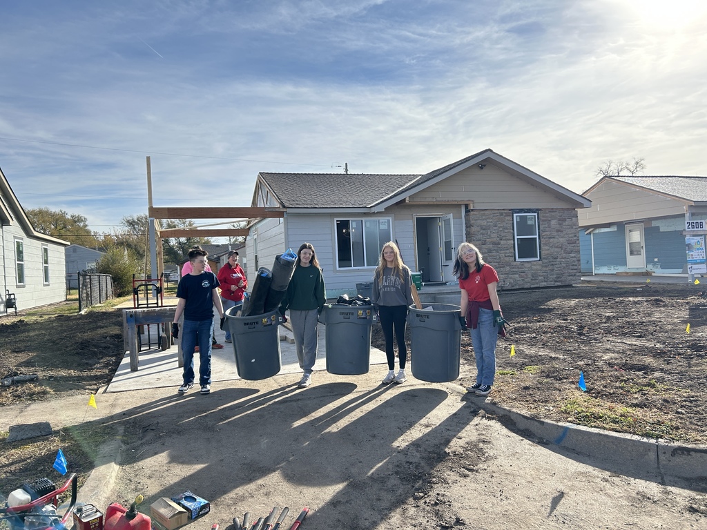 KAY Club students working with Habitat for Humanity - KAY Students group