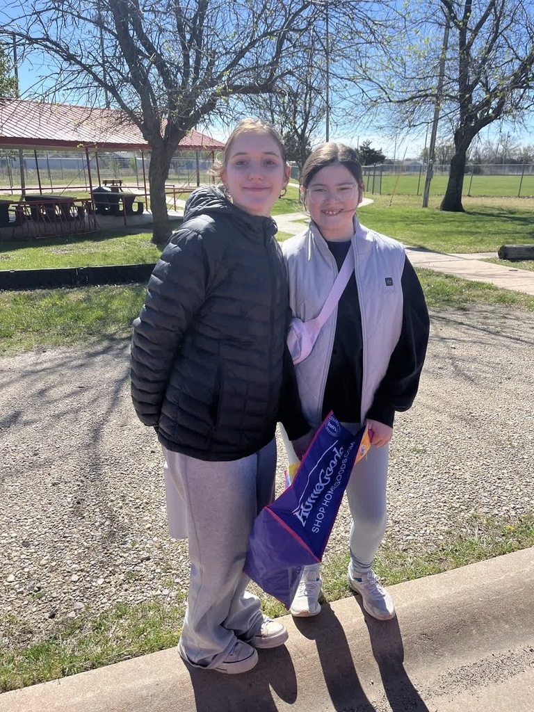 KAY Club Food Drive students 