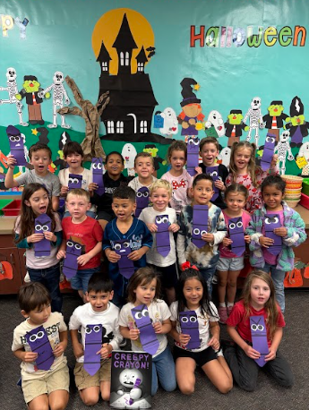 students with paper purple crayon craft