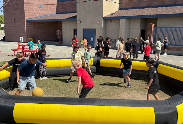 students playing gaga ball