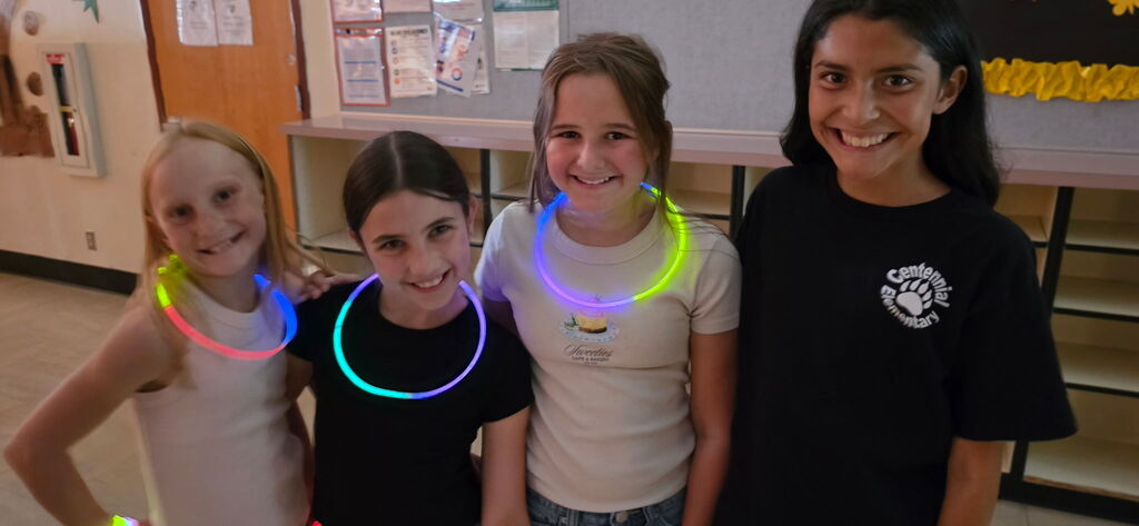 girls with glow sticks