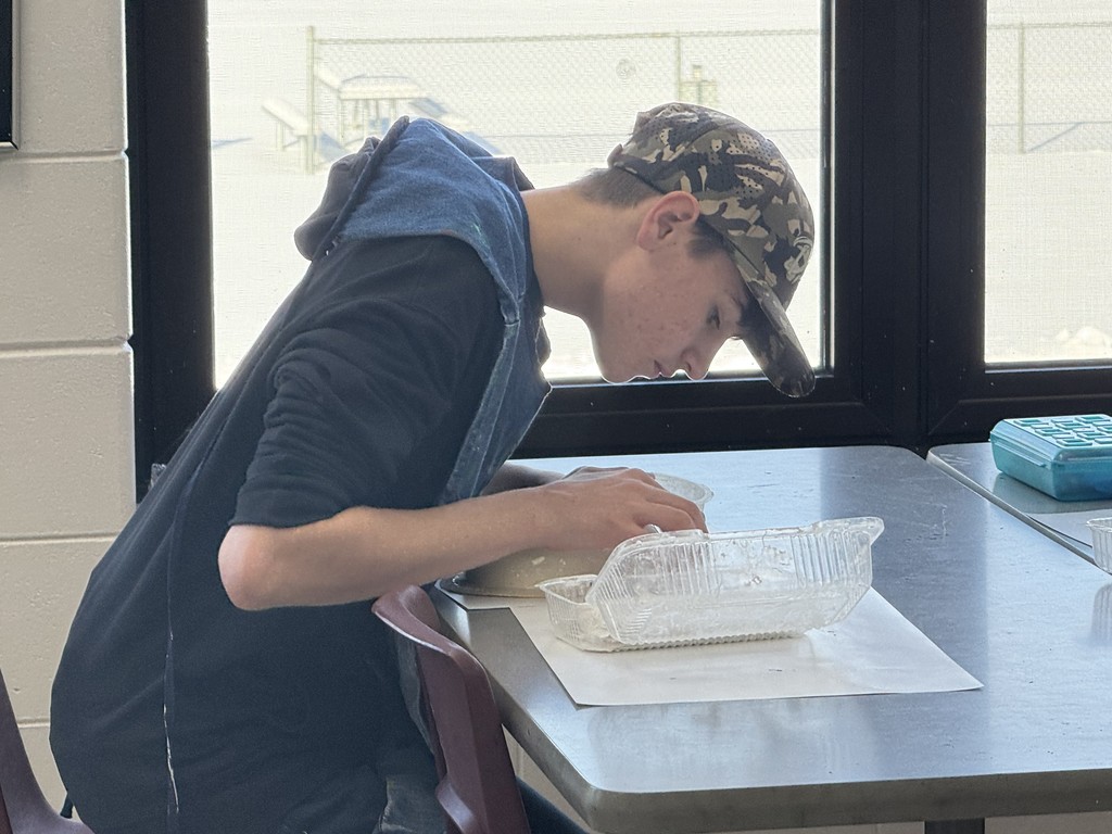 7th grd art students