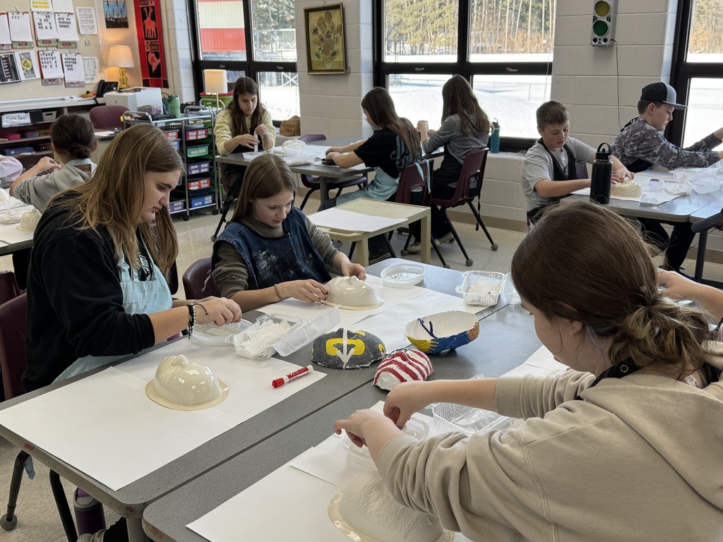 7th grd art students