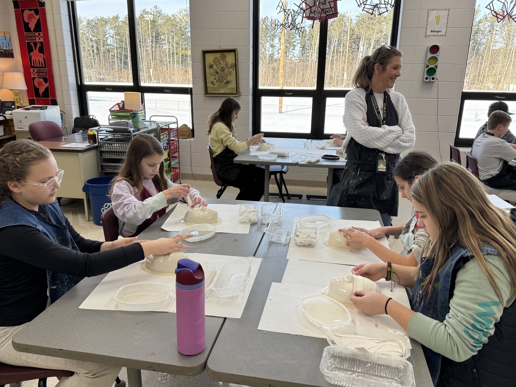 7th grd art students