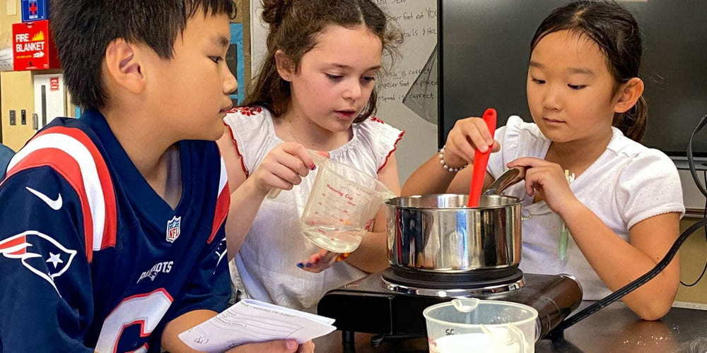 Laurel Mountain students cook for the community