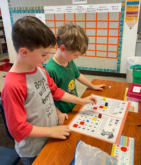 2 boys playing a game