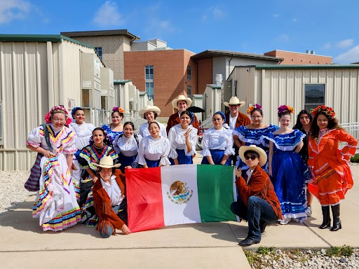 ECHS Ballet Folklórico