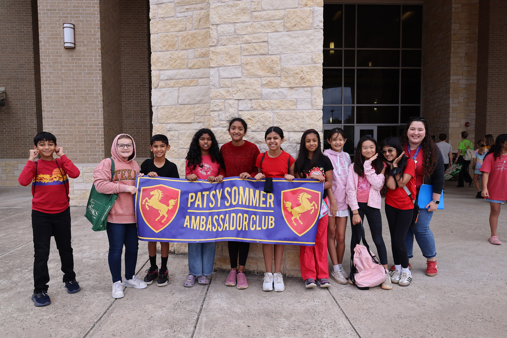 Student ambassadors representing Pasty Sommer.