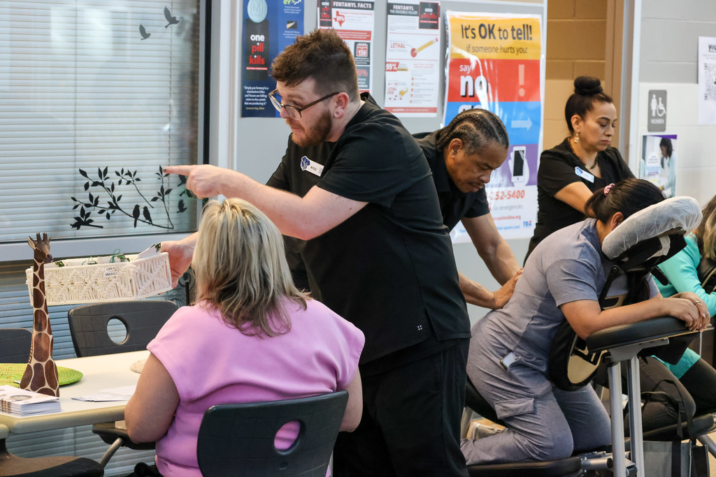Round Rock ISD staff enjoying the Wellness Fair