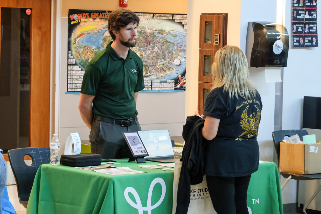 Round Rock ISD staff enjoying the Wellness Fair