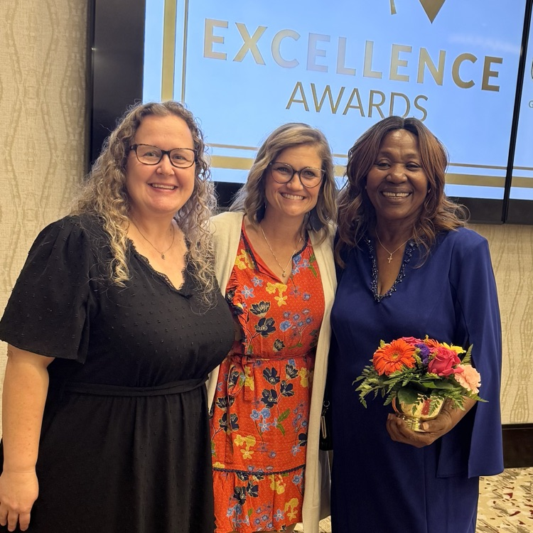 Teacher and Paraprofessional of the Year!