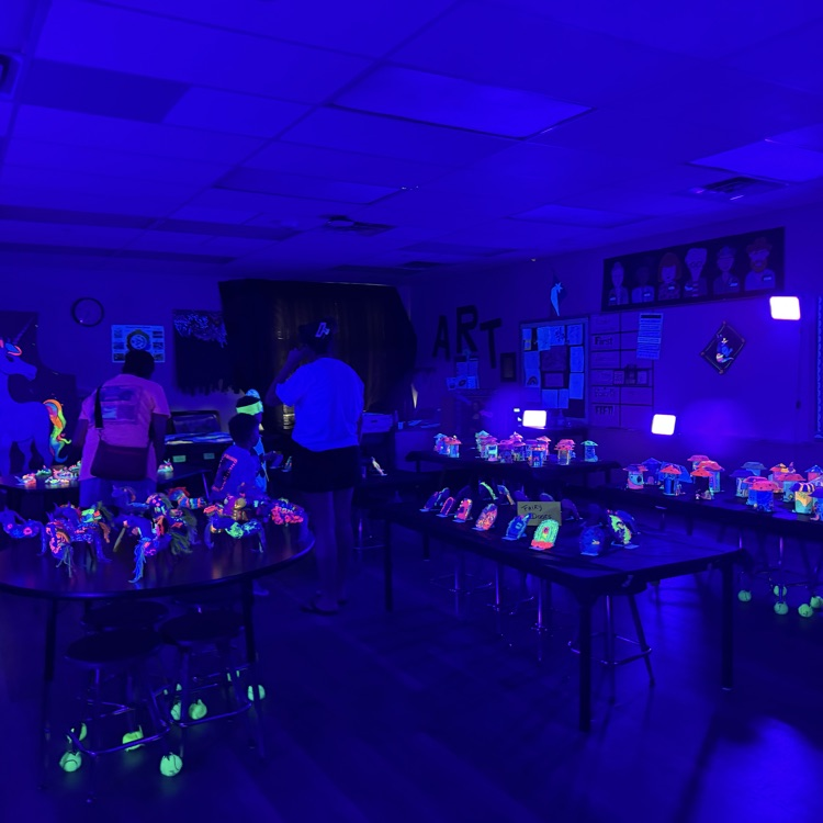 Art Glow Show 