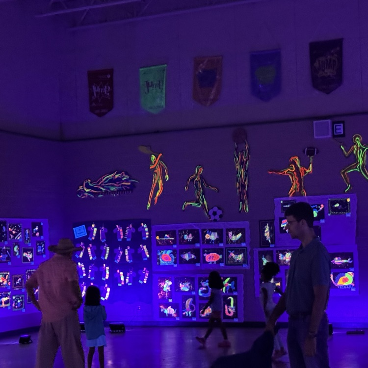 Art Glow Show 