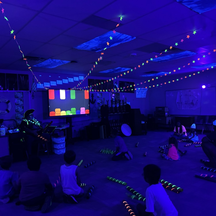 Art Glow Show 