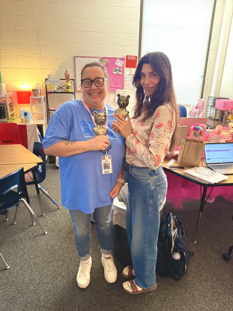 Mrs. Hernandez and Ms. Baca win the Golden Grizzly!
