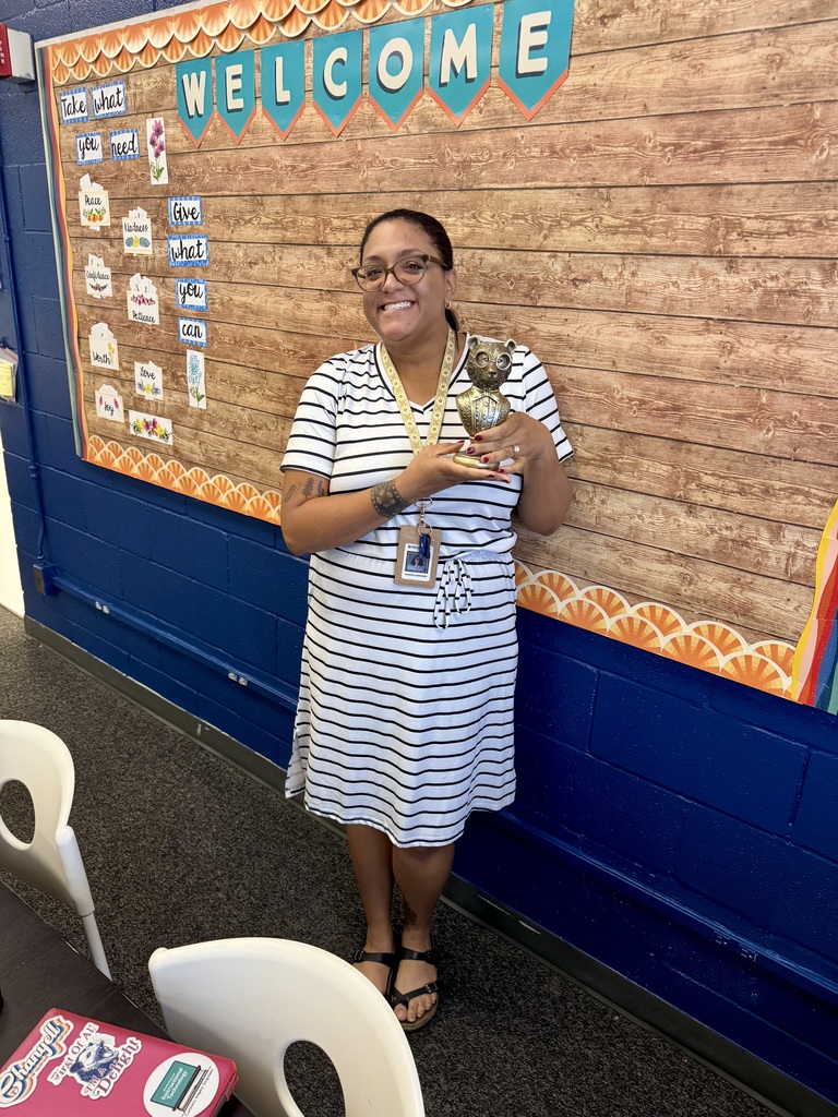 Ms. Anderson wins the Golden Grizzly!