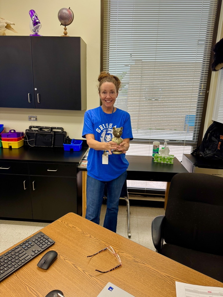 Mrs. Wood wins the Golden Grizzly!