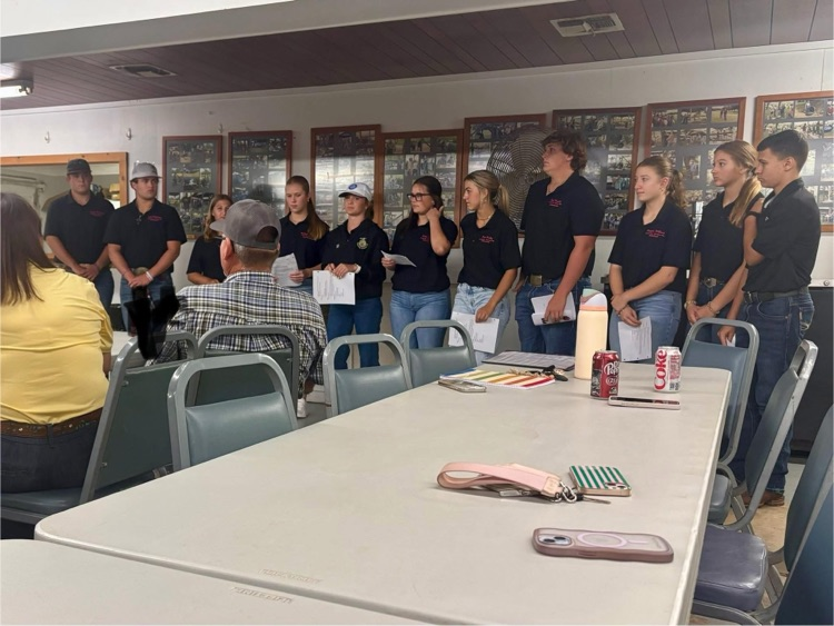 FFA Officers at Young Farmers’ Meeting