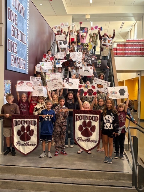 We had a great start to the school year at Roundup Elementary School! The students had fun with projects, team building, Homecoming and class recognition!  Great start Panthers!