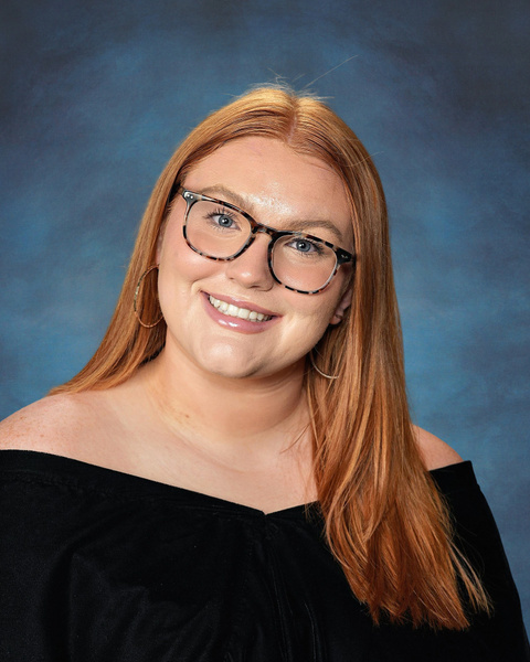 Madeline Watson's senior portrait