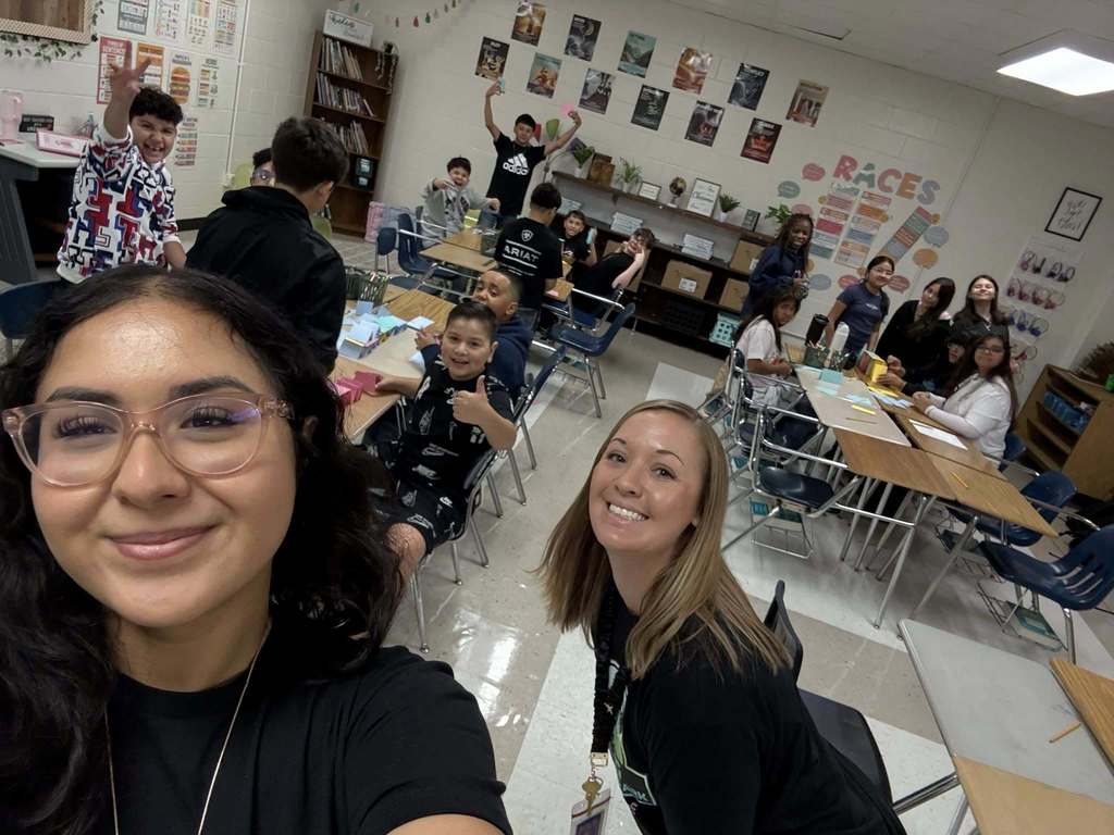 🕊️ Start today. Make a difference. Even small steps matter. Anne Frank reminds us: “Nobody need wait a single moment before starting to improve the world.” Let’s make this week amazing, Falcons! 💙 #InvestingInOurTomorrow #WeAreRoyal