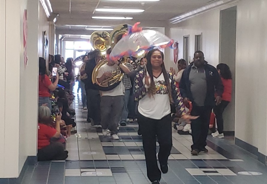 LET THE GOOD TIMES ROLL!!!! Royal Elementary kicked off Black History Month by having a Second Line Themed Mardi Gras Parade on  February 9th. 