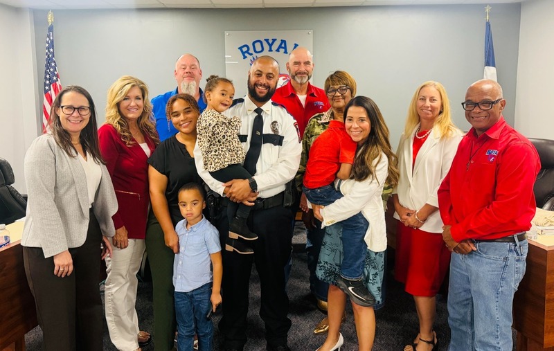 dalton with family and board