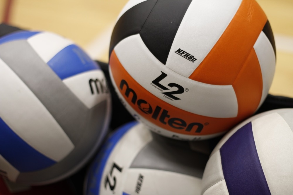 RVMS Volleyball Splits with Silver Lake Royal Valley USD 337