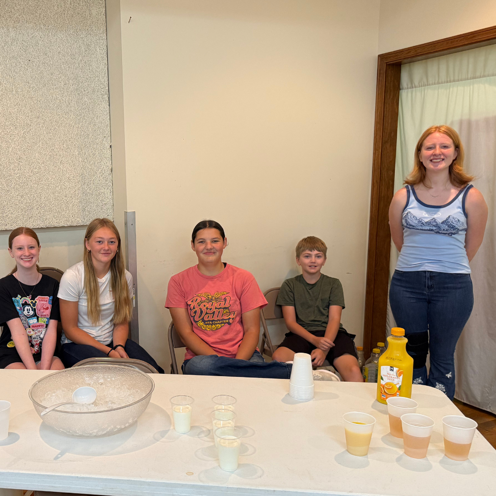 Student helper at prayer breakfast
