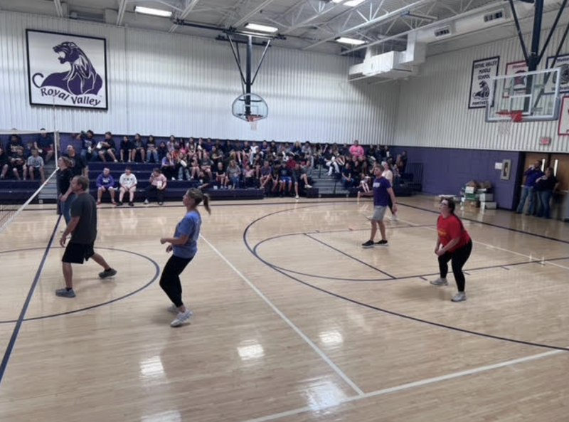 8th grade vs. staff game