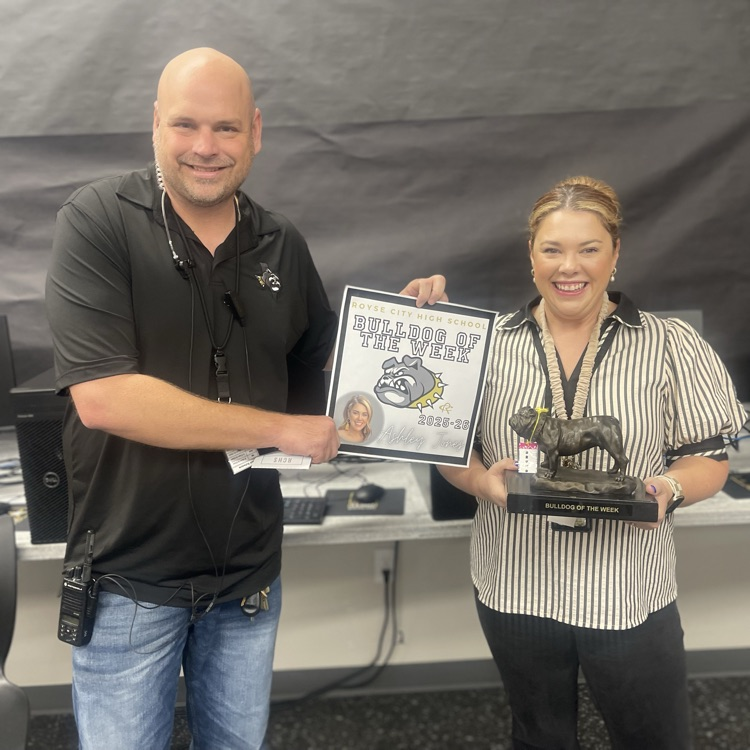 Join Scott Merry and RCHS staff as we celebrate Ashley Jones, our Bulldog of the Week.