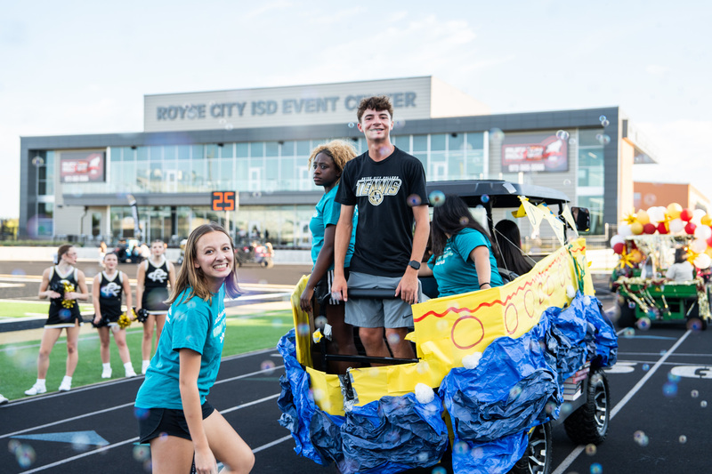 RCHS Student Council golf Cart