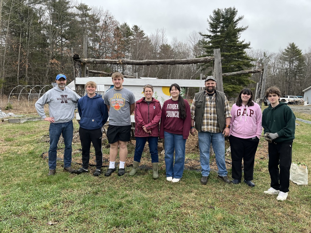 Seniors from Dr. Black and Mr. and Mrs. Sorensen's advisory