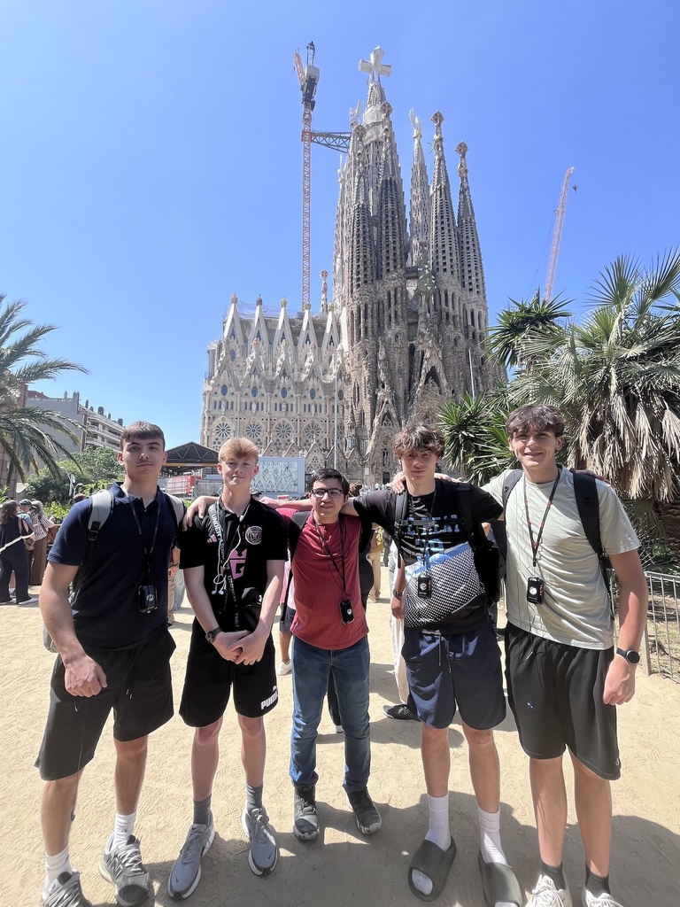 La Sagrada Familika