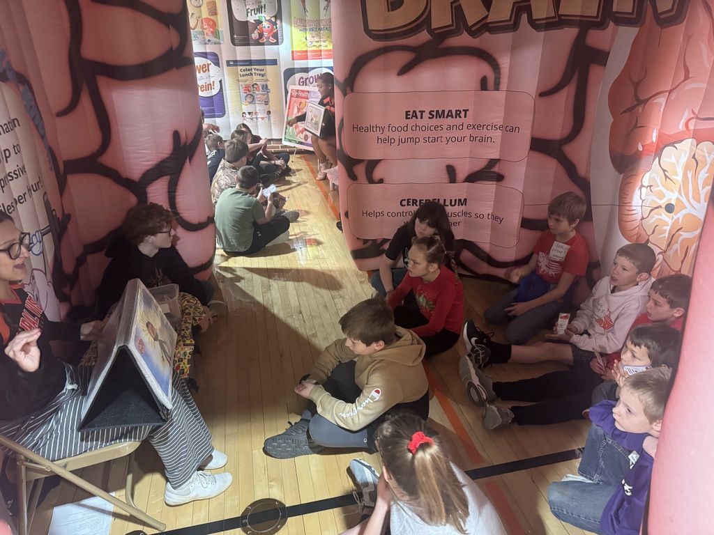 Harmony Otte talking about the brain