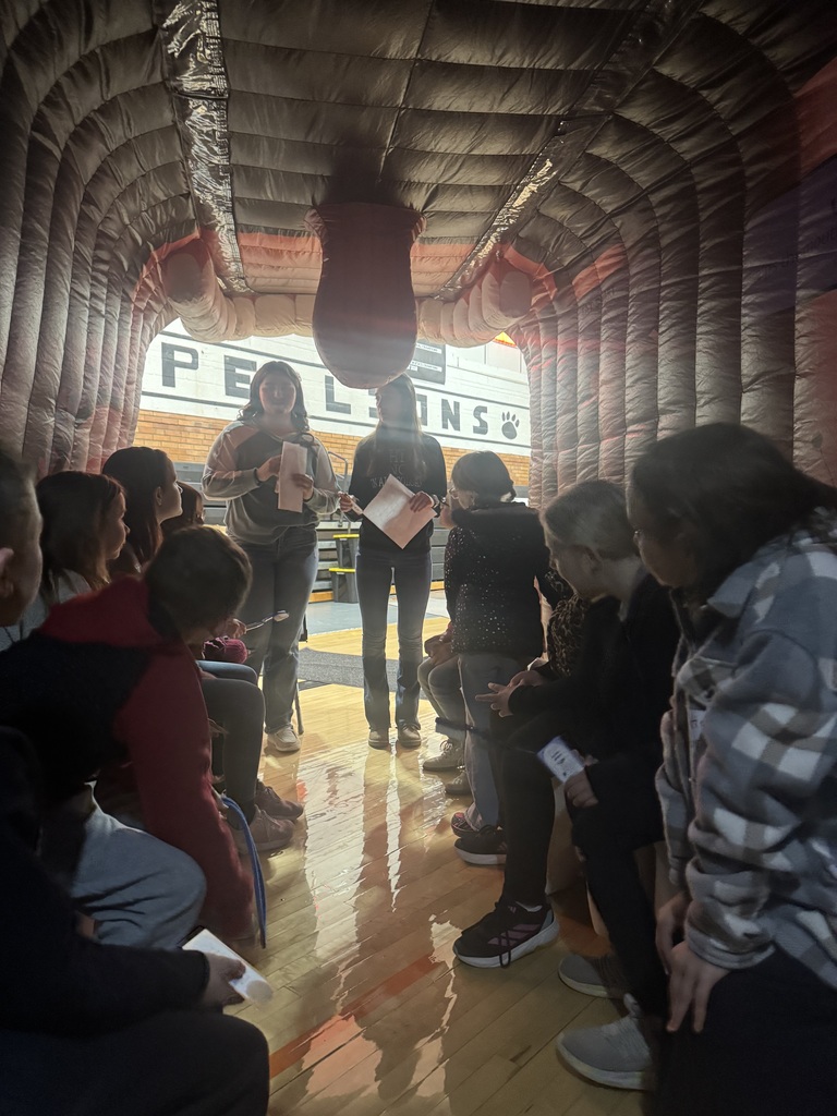 Say "aaahhh" in the mouth