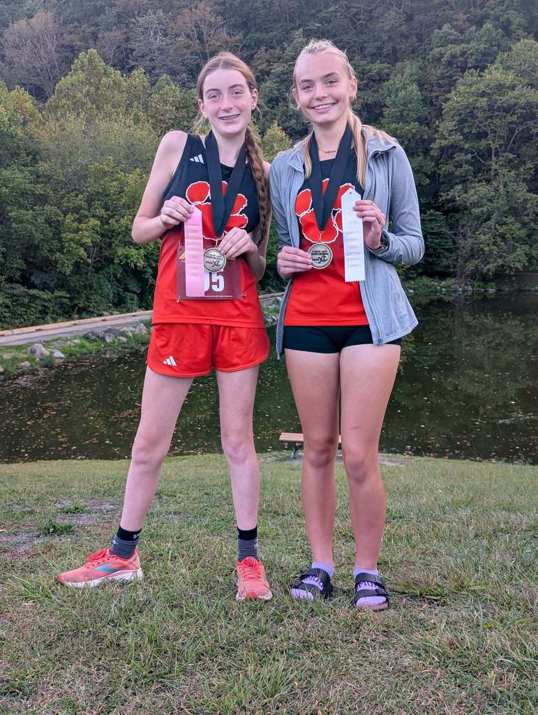 Erin Hubbard and Lyla Bostic