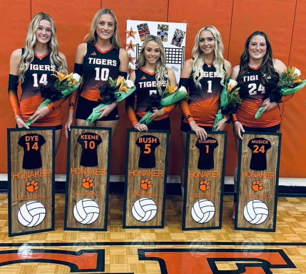 Honaker Volleyball