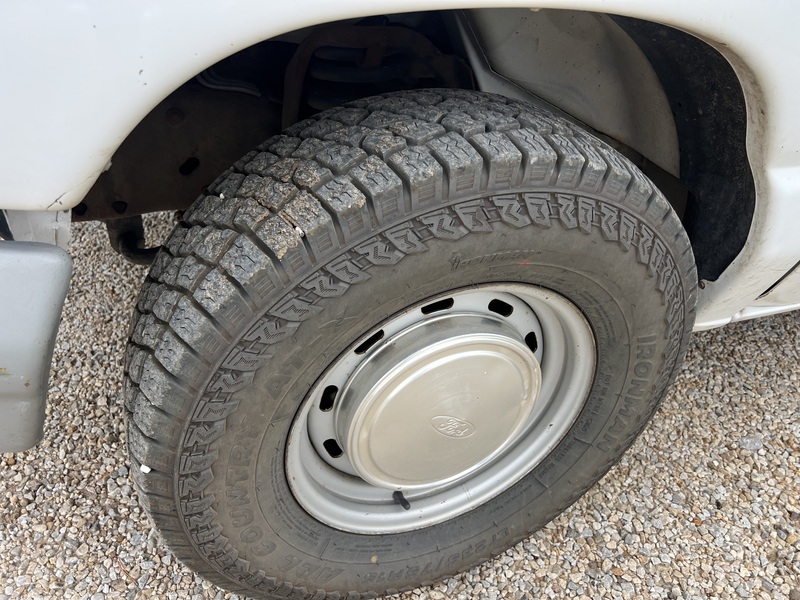 Van Tire