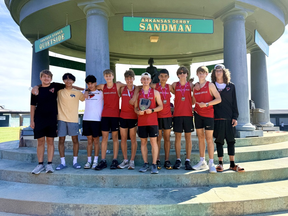 Cyclones win the Lake Hamilton Invite at Oaklawn Park. 
