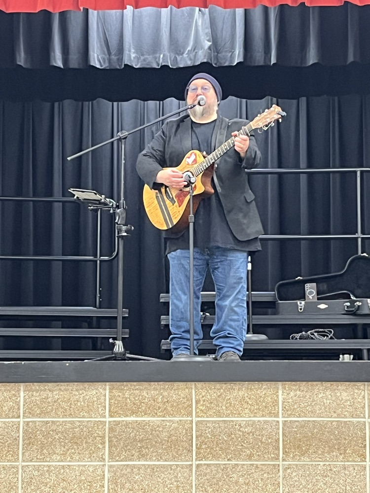 carols with Robb McCormick