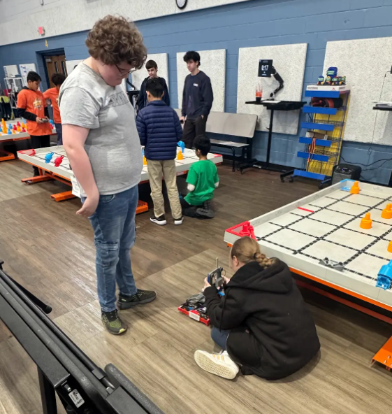 students doing robotics