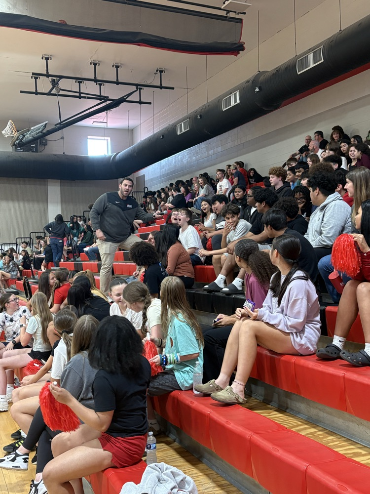 Farr singing with the fans