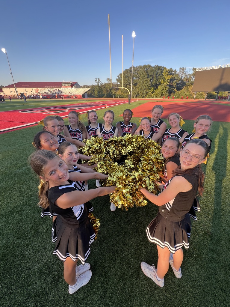 cheerleaders cheering
