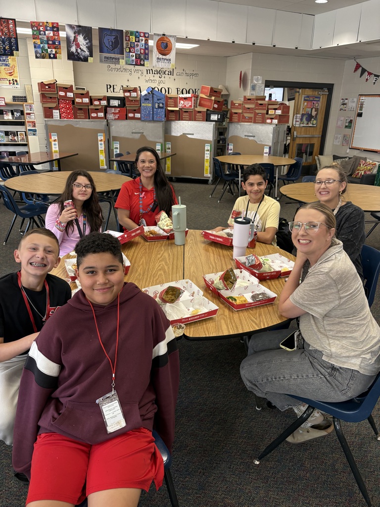 ms swift, ms mross and ms. koch with their students