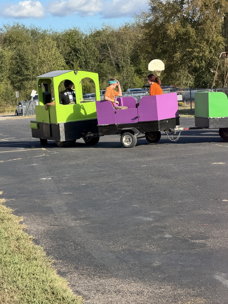 HAPPY choo-choo